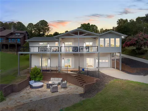 1626 Keowee Lakeshore Dr, Seneca, SC 29672