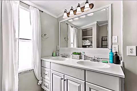 204 Charles Burton Rd, Honea Path, SC 29654 photo 17