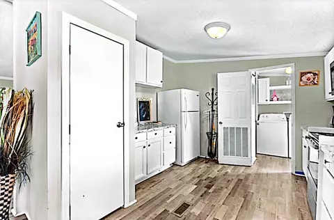 204 Charles Burton Rd, Honea Path, SC 29654 photo 6