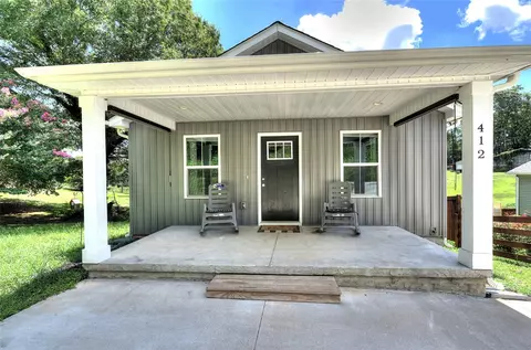 Exterior - 412 N Spring St, Walhalla, SC 29691 photo 2 of 8