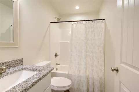 Bath - 412 N Spring St, Walhalla, SC 29691 photo 3 of 3