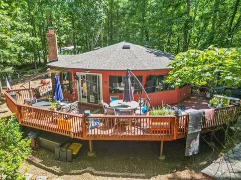 834 S Hogan Dr, Westminster, SC 29693