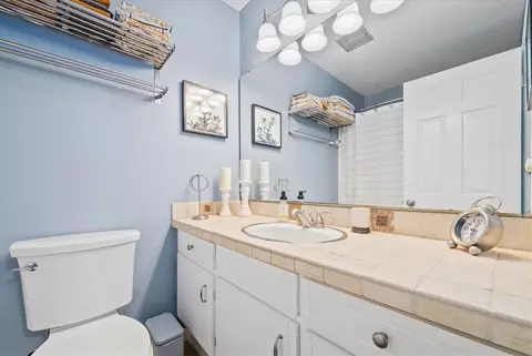Bath - 319 Woodland Cir, Pendleton, SC 29670 photo 1 of 2