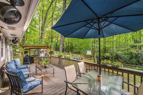 Exterior - 319 Woodland Cir, Pendleton, SC 29670 photo 8 of 13