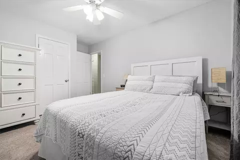 Bedroom - 319 Woodland Cir, Pendleton, SC 29670 photo 2 of 5