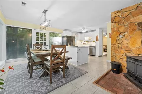 Dining - 319 Woodland Cir, Pendleton, SC 29670 photo 3 of 3