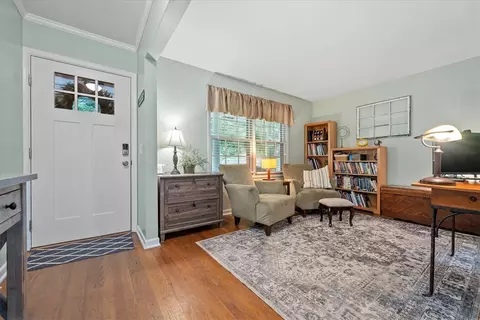 Entry Way - 319 Woodland Cir, Pendleton, SC 29670 photo 1 of 3