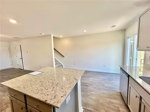 Kitchen - 528 Seaborn Cir, Pendleton, SC 29670 photo 1 of 2