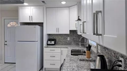 Kitchen - 309 Nelson Dr, Anderson, SC 29621 photo 3 of 5
