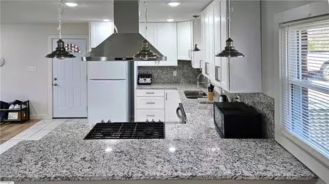 Kitchen - 309 Nelson Dr, Anderson, SC 29621 photo 2 of 5