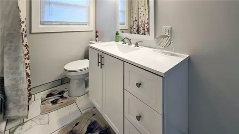 Bath - 309 Nelson Dr, Anderson, SC 29621 photo 4 of 6