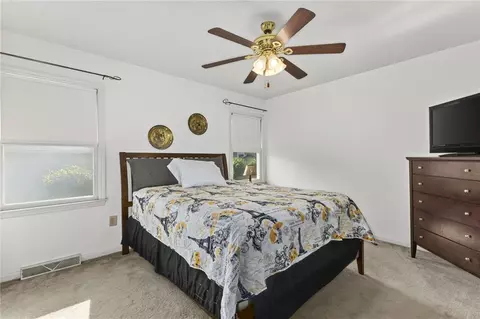 Bedroom - 105 Flagstone Dr, Easley, SC 29642 photo 1 of 3