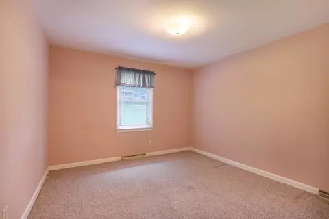 25 E Summit Dr, Ware Shoals, SC 29692 photo 14