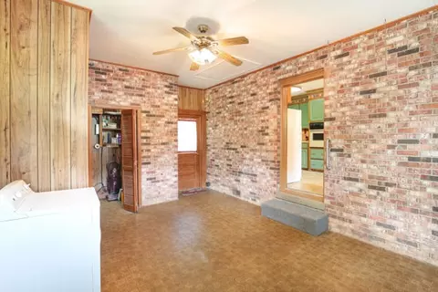 25 E Summit Dr, Ware Shoals, SC 29692 photo 19
