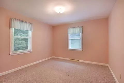 25 E Summit Dr, Ware Shoals, SC 29692 photo 15