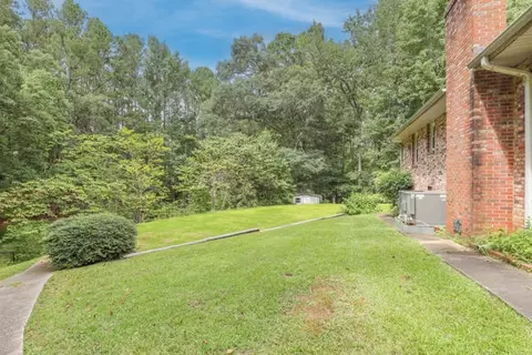 25 E Summit Dr, Ware Shoals, SC 29692 photo 21