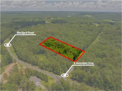 132 E Avondale Dr, Westminster, SC 29693