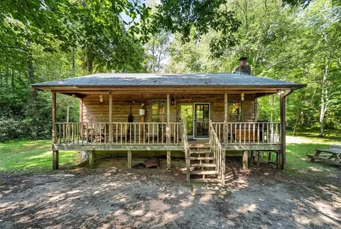 237 Hickory Rdg, Mountain Rest, SC 29664