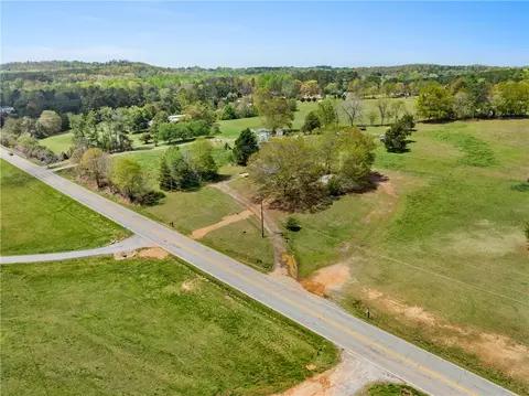 2012 Walhalla Hwy, Pickens, SC 29671 photo 17