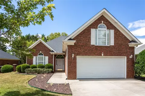 Exterior - 202 Steepleton Way, Seneca, SC 29672 photo 2 of 8