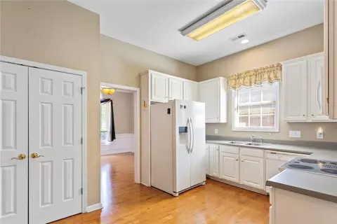 Kitchen - 202 Steepleton Way, Seneca, SC 29672 photo 1 of 2