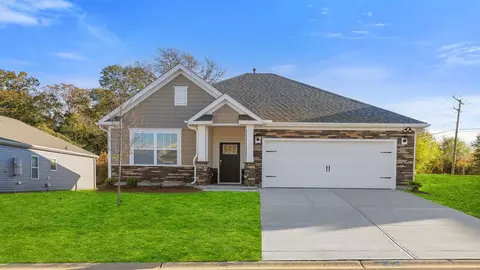 406 Strayhorn St, Piedmont, SC 29673