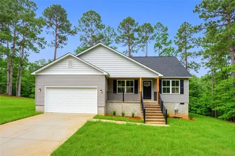 902 Chickasaw Dr, Westminster, SC 29693