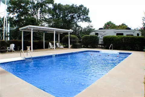 Exterior - 102 Hampton Rd, Liberty, SC 29657 photo 10 of 11
