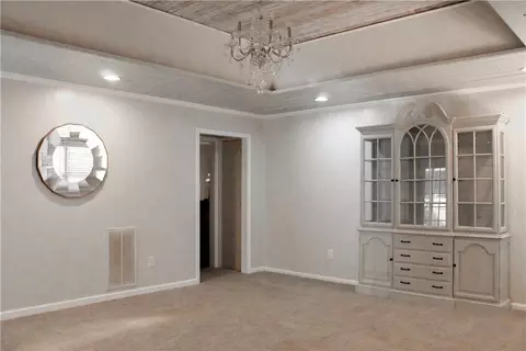 Living - 102 Hampton Rd, Liberty, SC 29657 photo 2 of 6