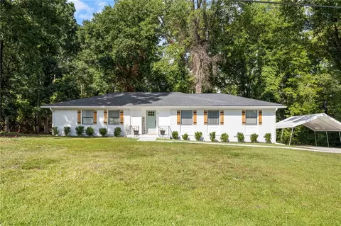 1401 Oak Dr, Pendleton, SC 29670