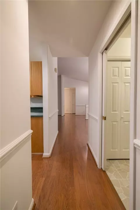 Entry Way - 620 Downs Loop, Clemson, SC 29631 photo 2 of 4