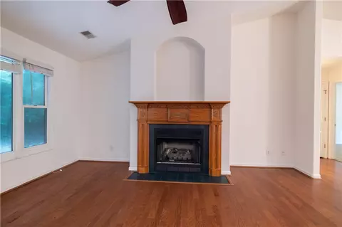 Living - 620 Downs Loop, Clemson, SC 29631 photo 3 of 10