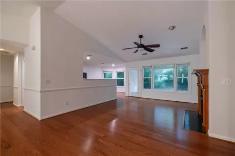 Living - 620 Downs Loop, Clemson, SC 29631 photo 5 of 10