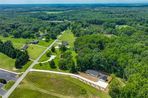 View/Area - 629 Spearman Rd, Pelzer, SC 29669 photo 2 of 3