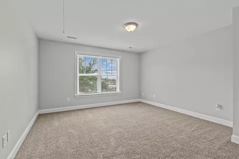 Bedroom - 101 Mountain View Ave, Greer, SC 29650 photo 1 of 6