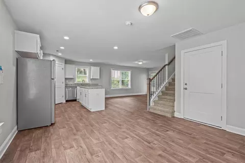 Entry Way - 101 Mountain View Ave, Greer, SC 29650 photo 1 of 3