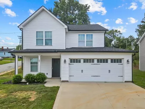 101 Mountain View Ave, Greer, SC 29650