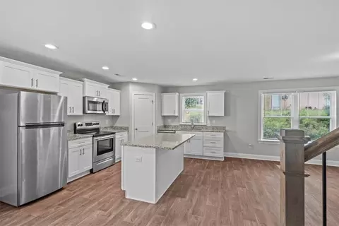Kitchen - 101 Mountain View Ave, Greer, SC 29650 photo 3 of 3