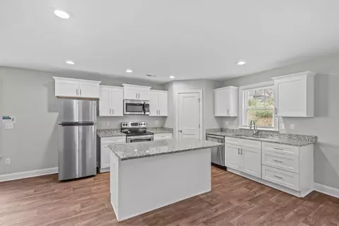 Kitchen - 101 Mountain View Ave, Greer, SC 29650 photo 1 of 3