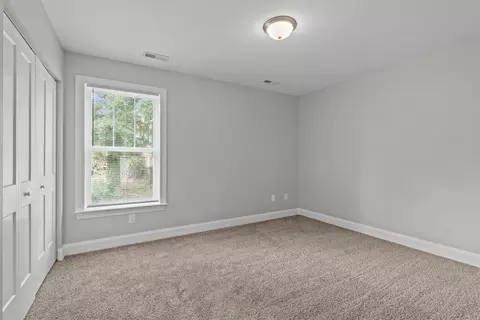 Bedroom - 101 Mountain View Ave, Greer, SC 29650 photo 4 of 6