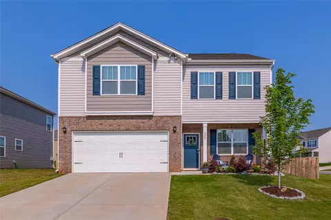 327 Callerton Dr, Piedmont, SC 29673
