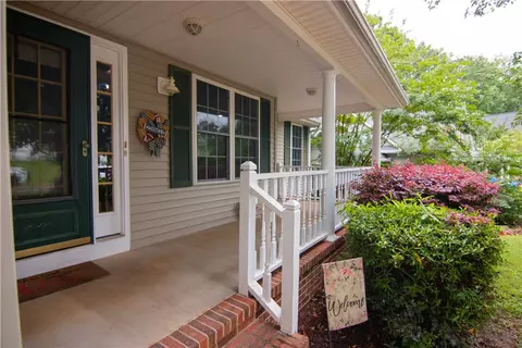 124 Grand Oak Dr, Pendleton, SC 29670 photo 2