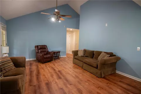124 Grand Oak Dr, Pendleton, SC 29670 photo 4