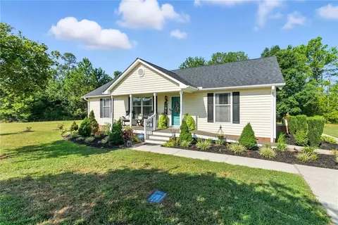 3 Saluda St, Honea Path, SC 29654