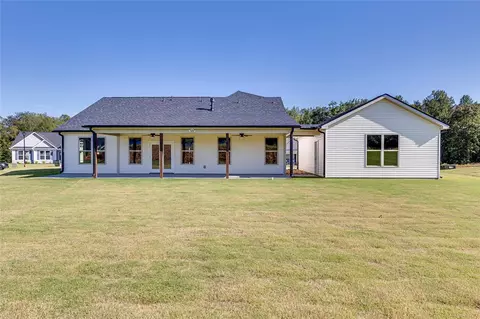 Exterior - 106 Old Glory Ct, Pickens, SC 29671 photo 6 of 7