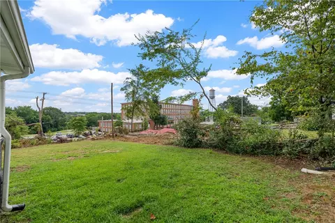 Exterior - 101 3rd Ave, Easley, SC 29640 photo 10 of 12