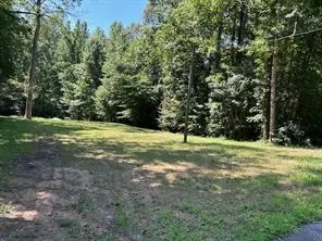 118 Spartan Dr, Westminster, SC 29693