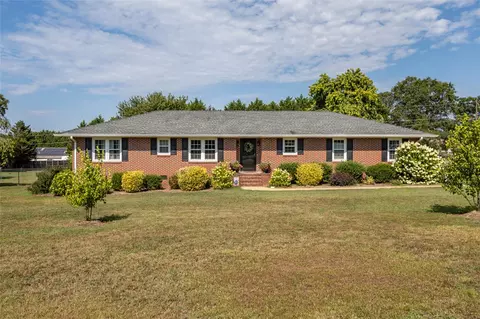 817 New Hope Rd, Anderson, SC 29626
