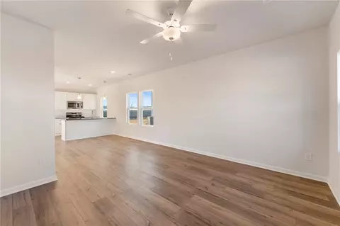 Living - 138 Cotesworth St, Pendleton, SC 29670 photo 1 of 3
