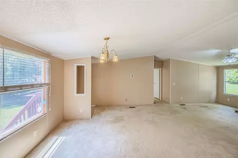 119 Pine Cir, Pelzer, SC 29669 photo 9